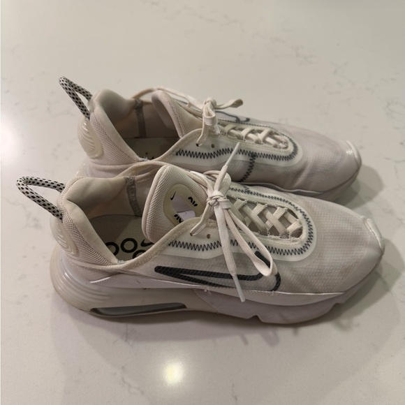 White Nike Tennis Shoes - Picture 1 of 4